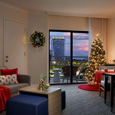 Hilton Orlando Lake Buena Vista - Disney Springs™ Area Exterior photo